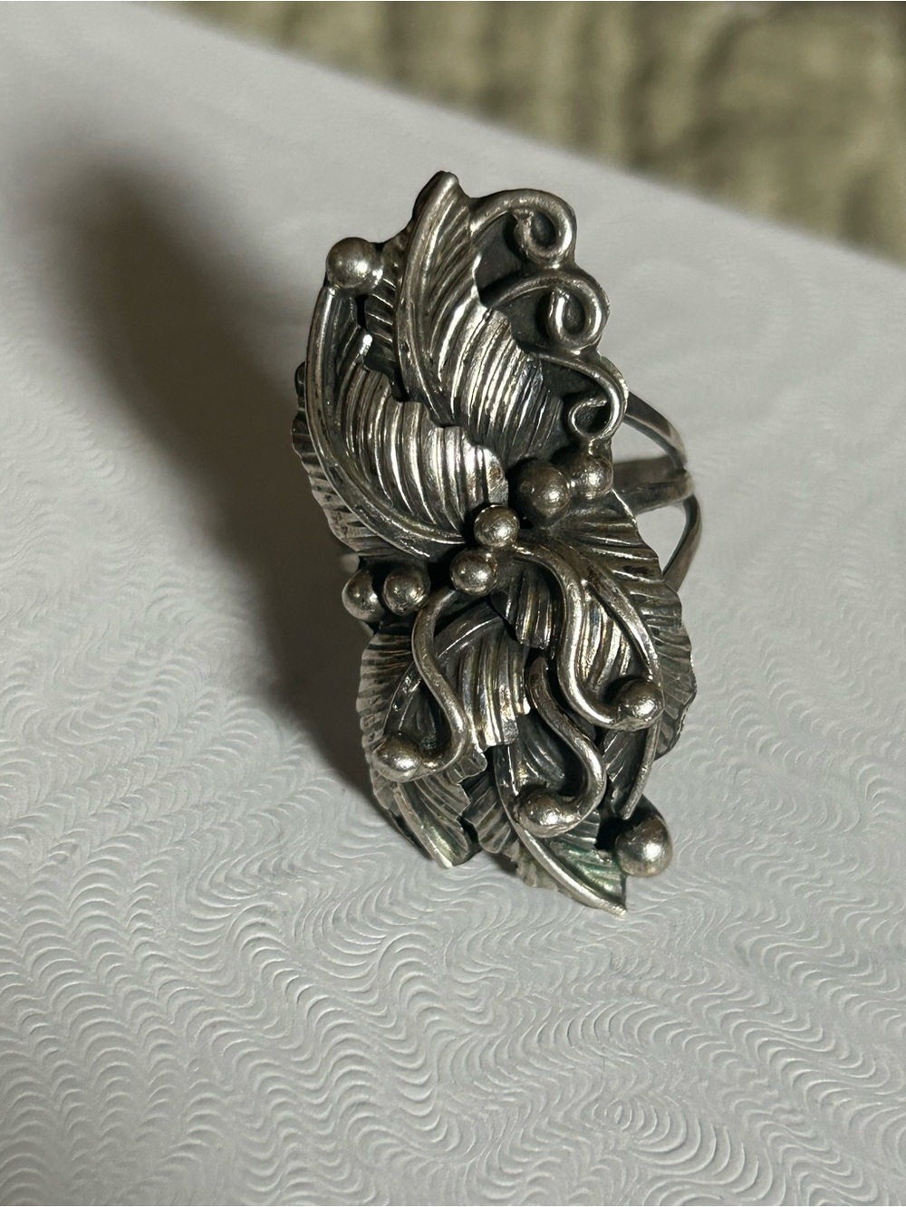Vintage Silver Leaf Statement Ring - Silver
